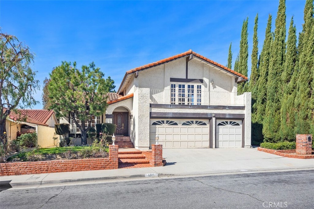 Property Photo:  6811 E Kentucky Avenue  CA 92807 