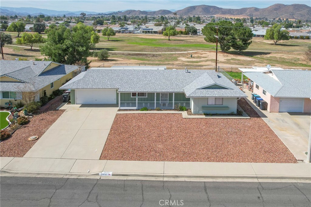 Property Photo: 28797 Thornhill Drive CA 92586