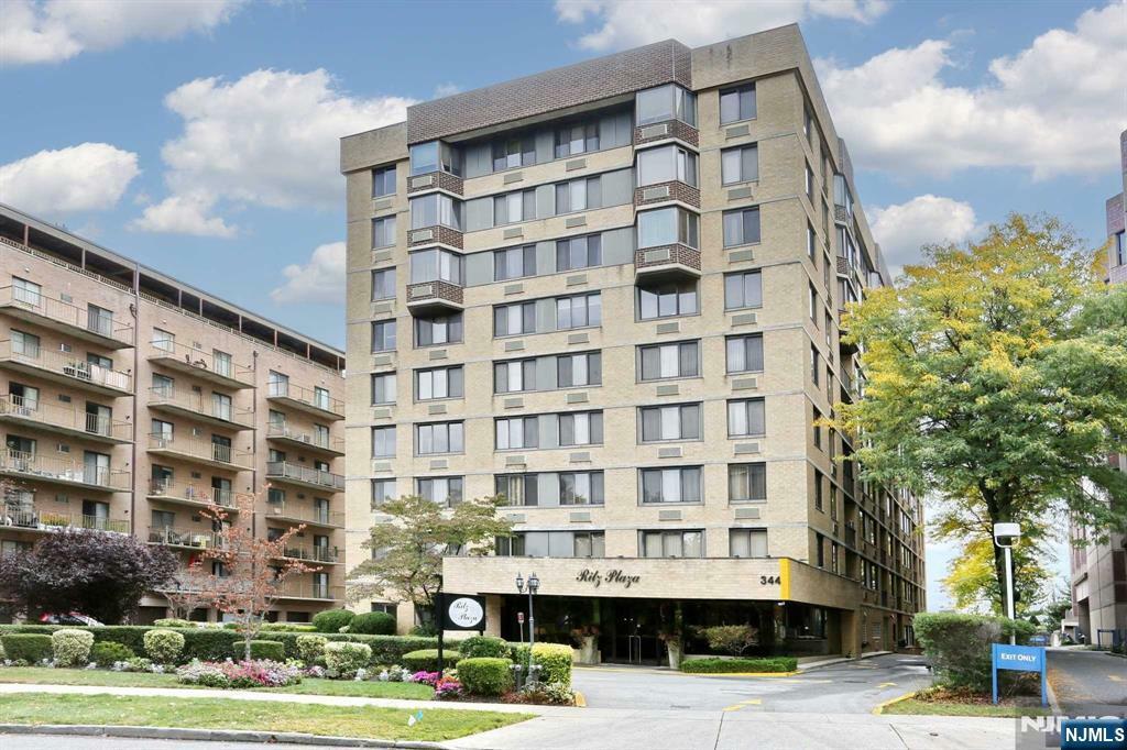344 Prospect Avenue 3A  Hackensack NJ 07601 photo