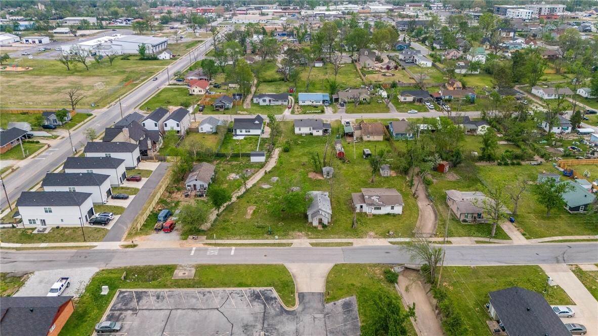 Property Photo: 709, 715 & 719 N 6th Street AR 72756