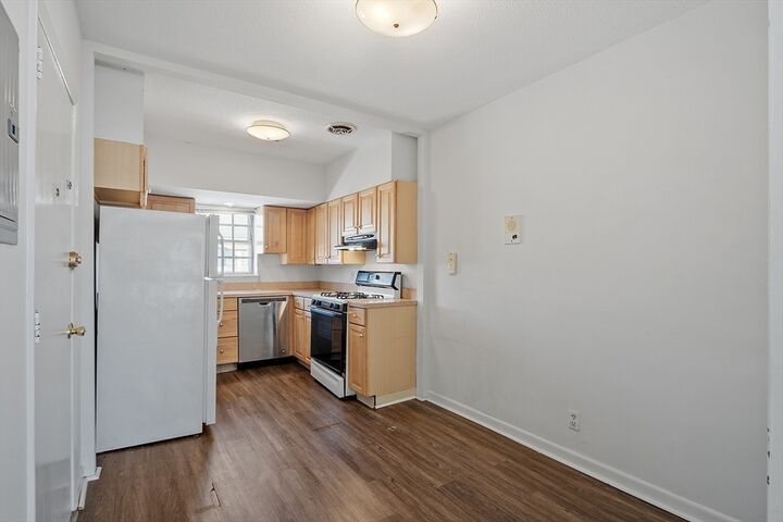 Property Photo:  170 Lake Shore Rd 4  MA 02135 