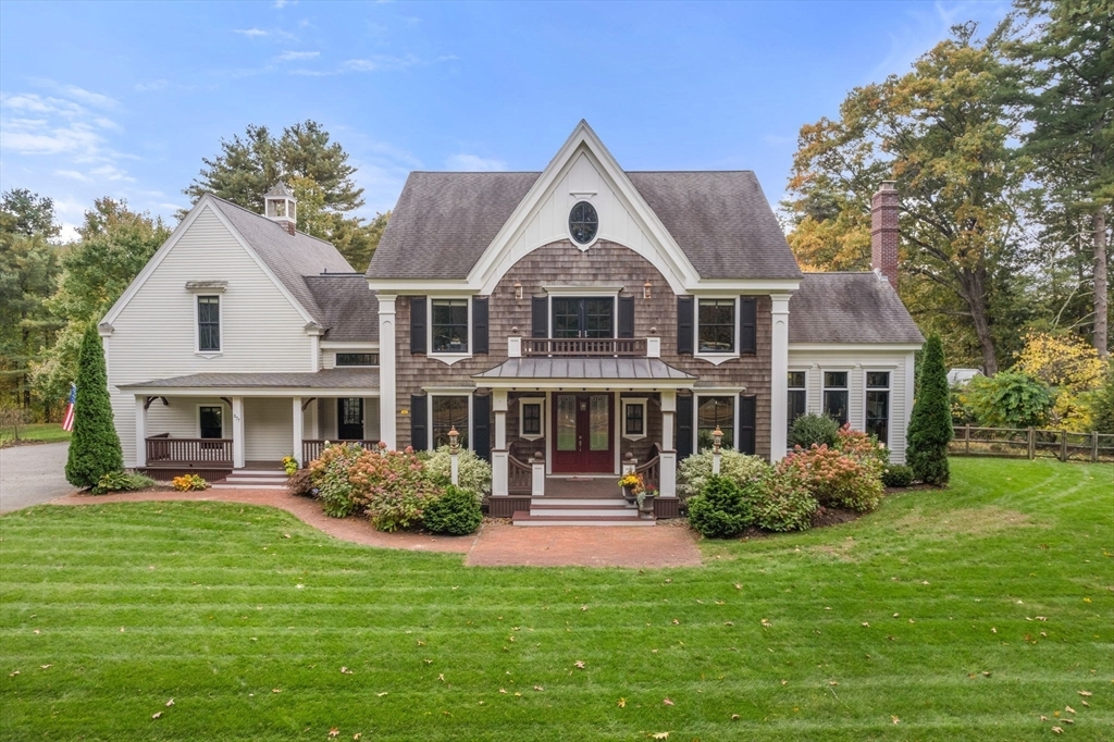 Property Photo: 377 Lincoln Rd MA 01776