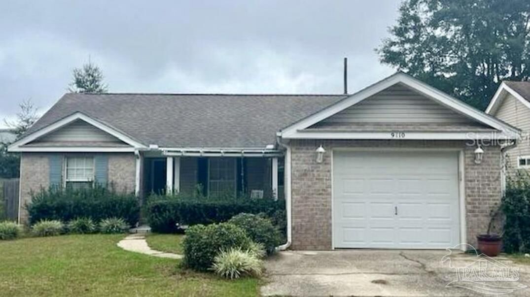 Property Photo:  9110 Arand Dr  FL 32514 