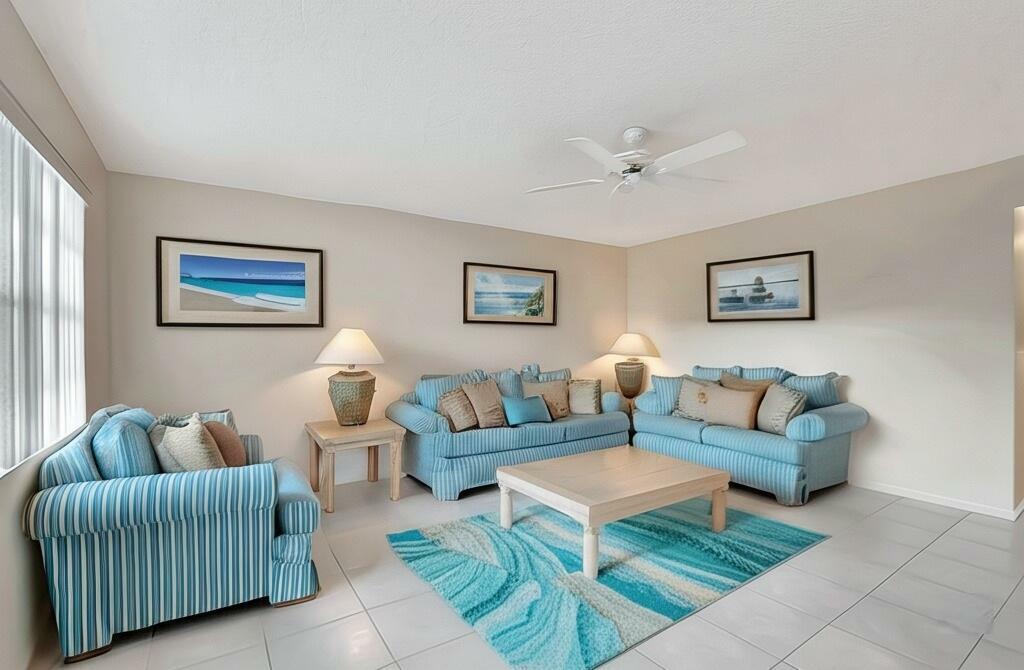 Property Photo:  950 Flanders T  FL 33484 