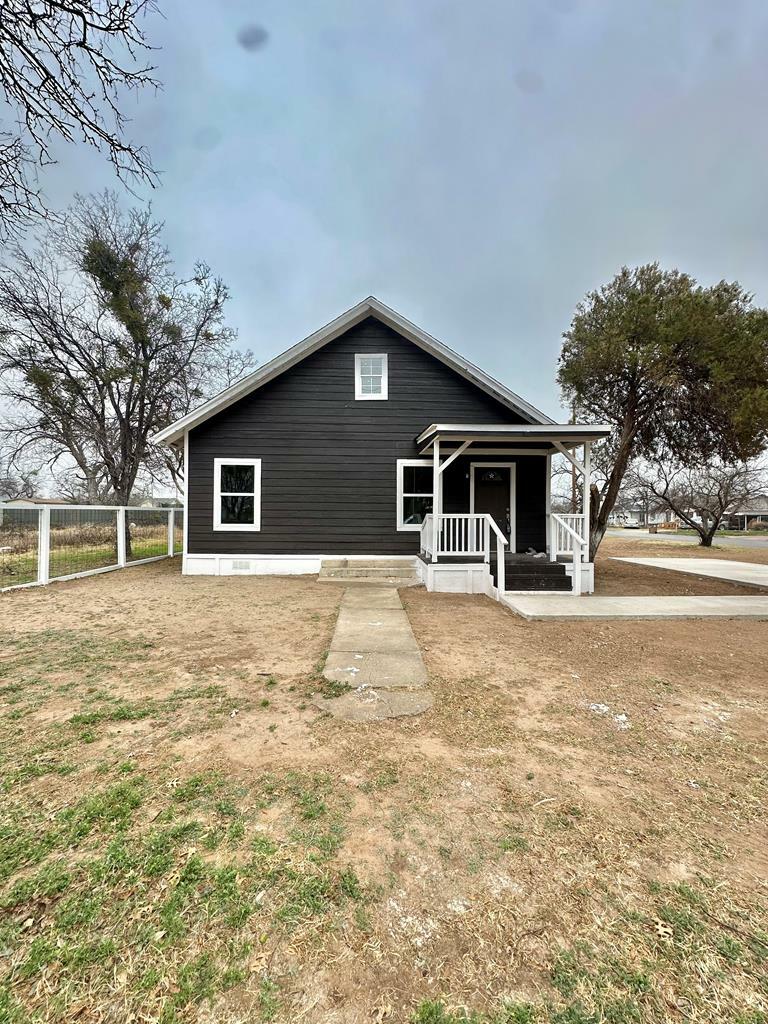 Property Photo:  1320 Orient St  TX 76903 