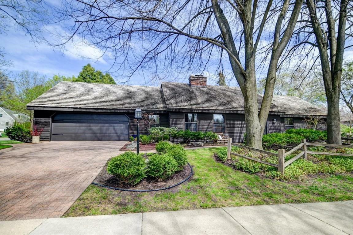 Property Photo: 105 North Yellowstone Drive WI 53705
