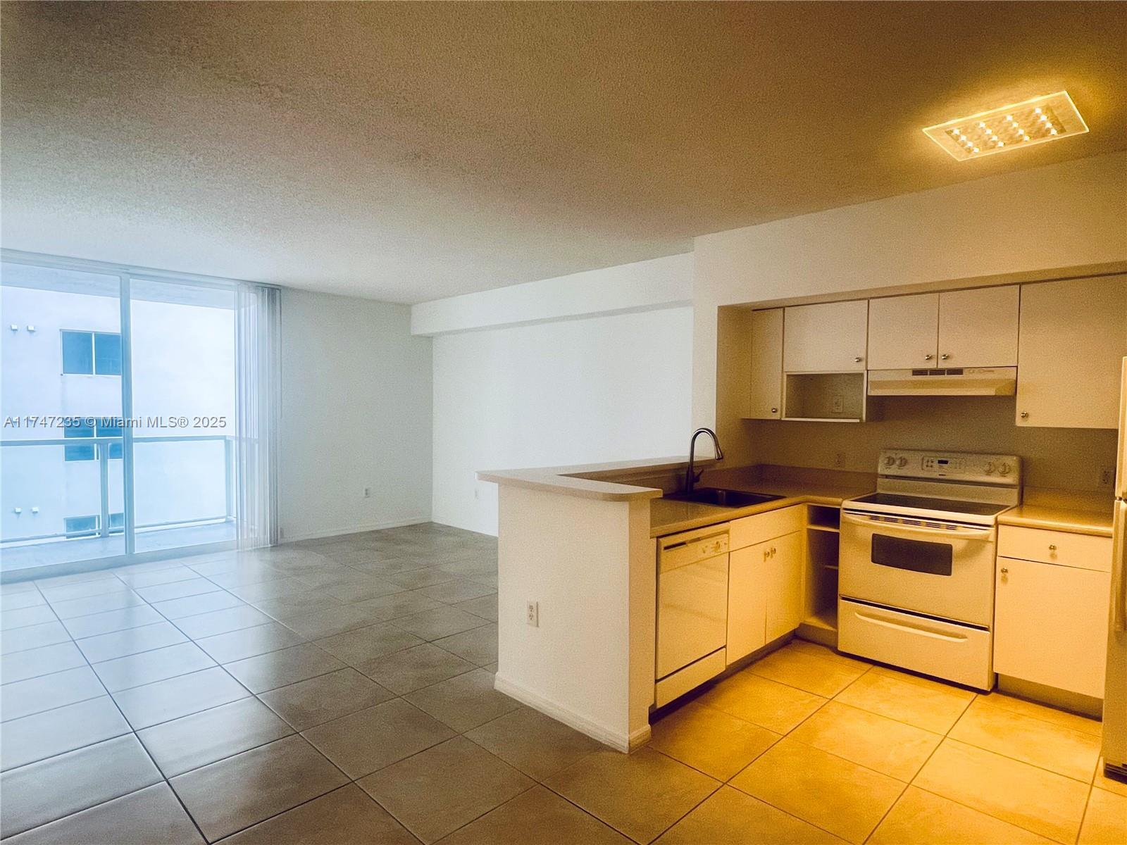Property Photo:  5085 NW 7th St 805  FL 33126 