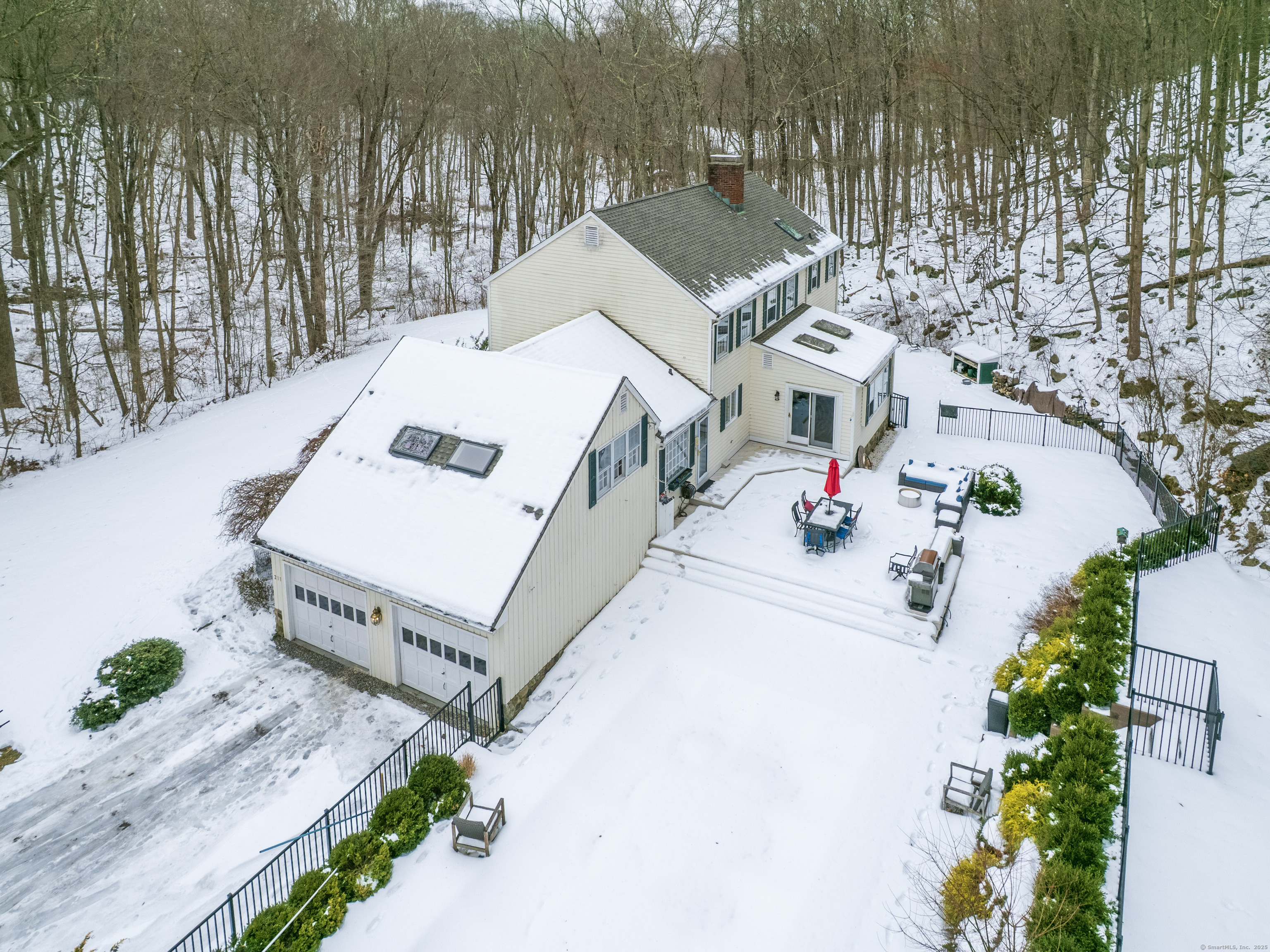 Property Photo:  211 Limestone Road  CT 06877 