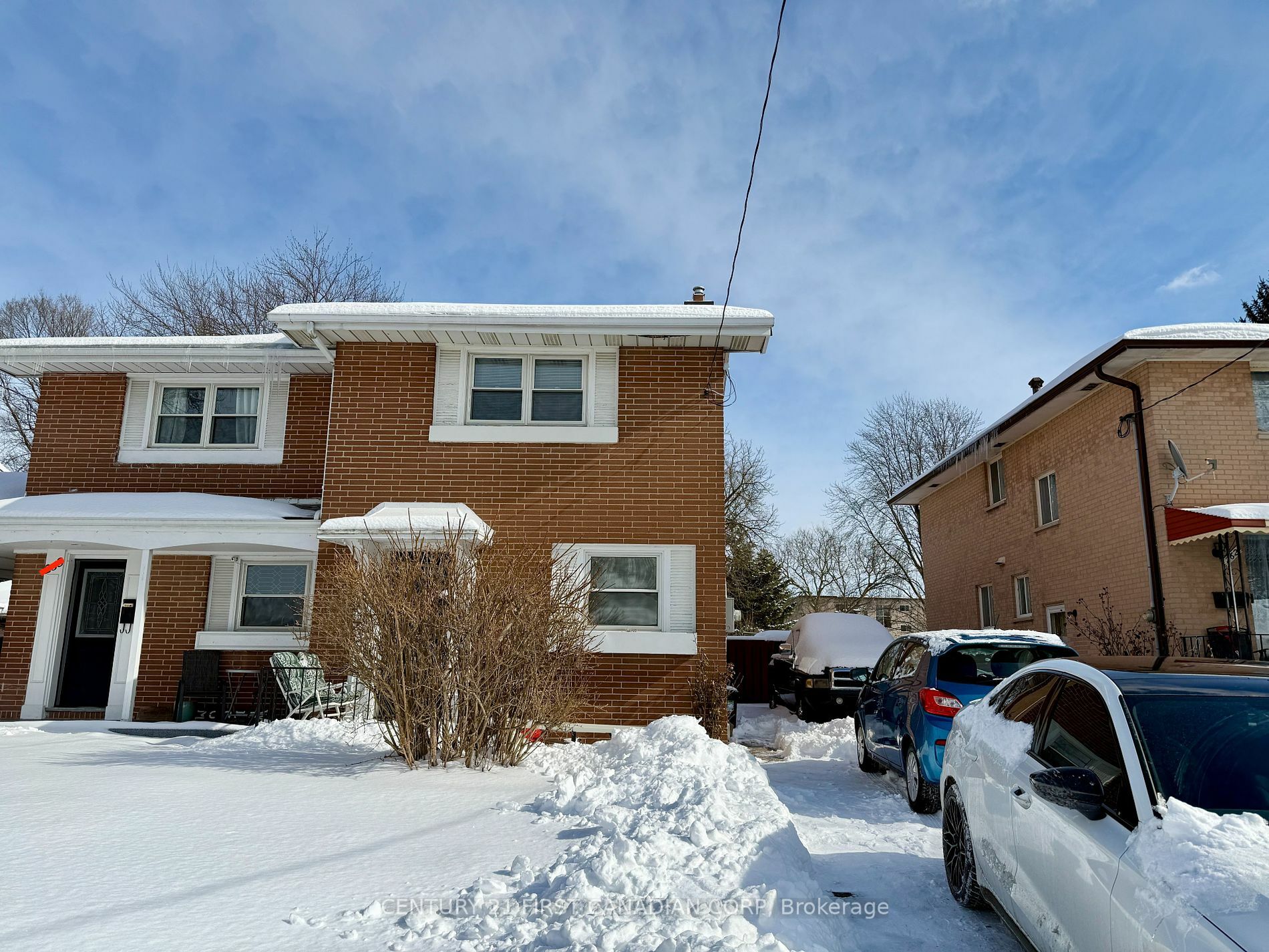 Property Photo:  266 Taylor St  ON N5Y 2J8 