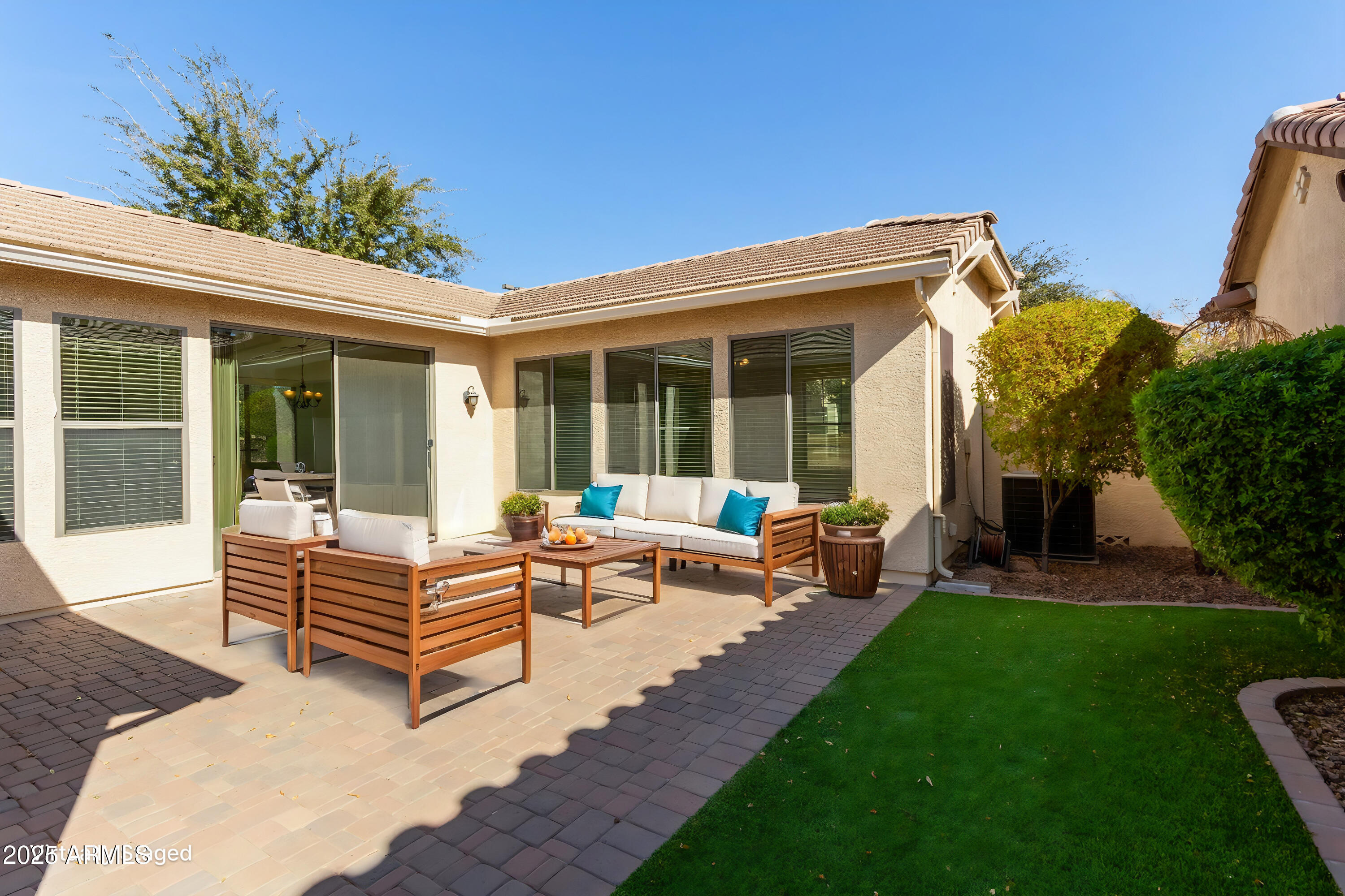 Property Photo: 4428 E Wildhorse Drive AZ 85297