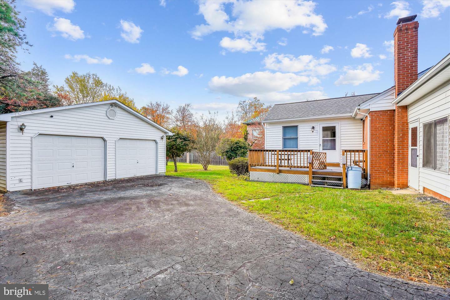 Property Photo:  10607 Judicial Drive  VA 22030 