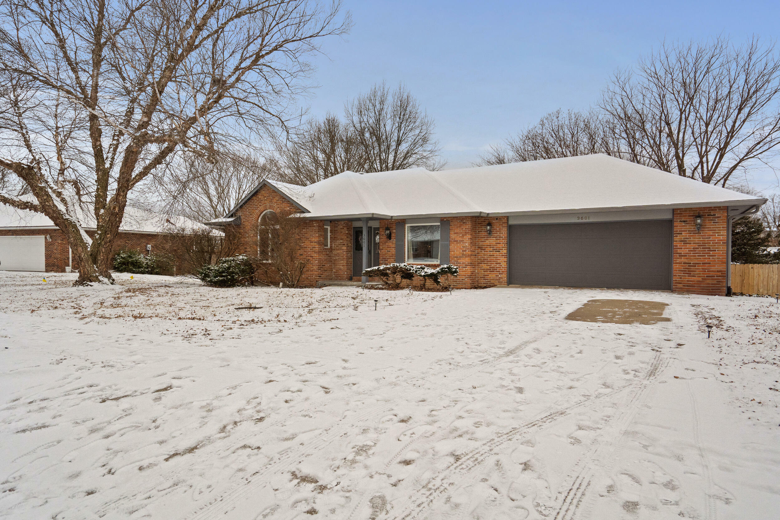 Property Photo:  3601 Chatham Dr  MO 65203 