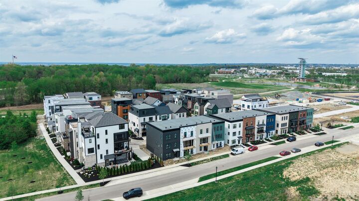 Property Photo:  4234 Parkview Drive  OH 45242 