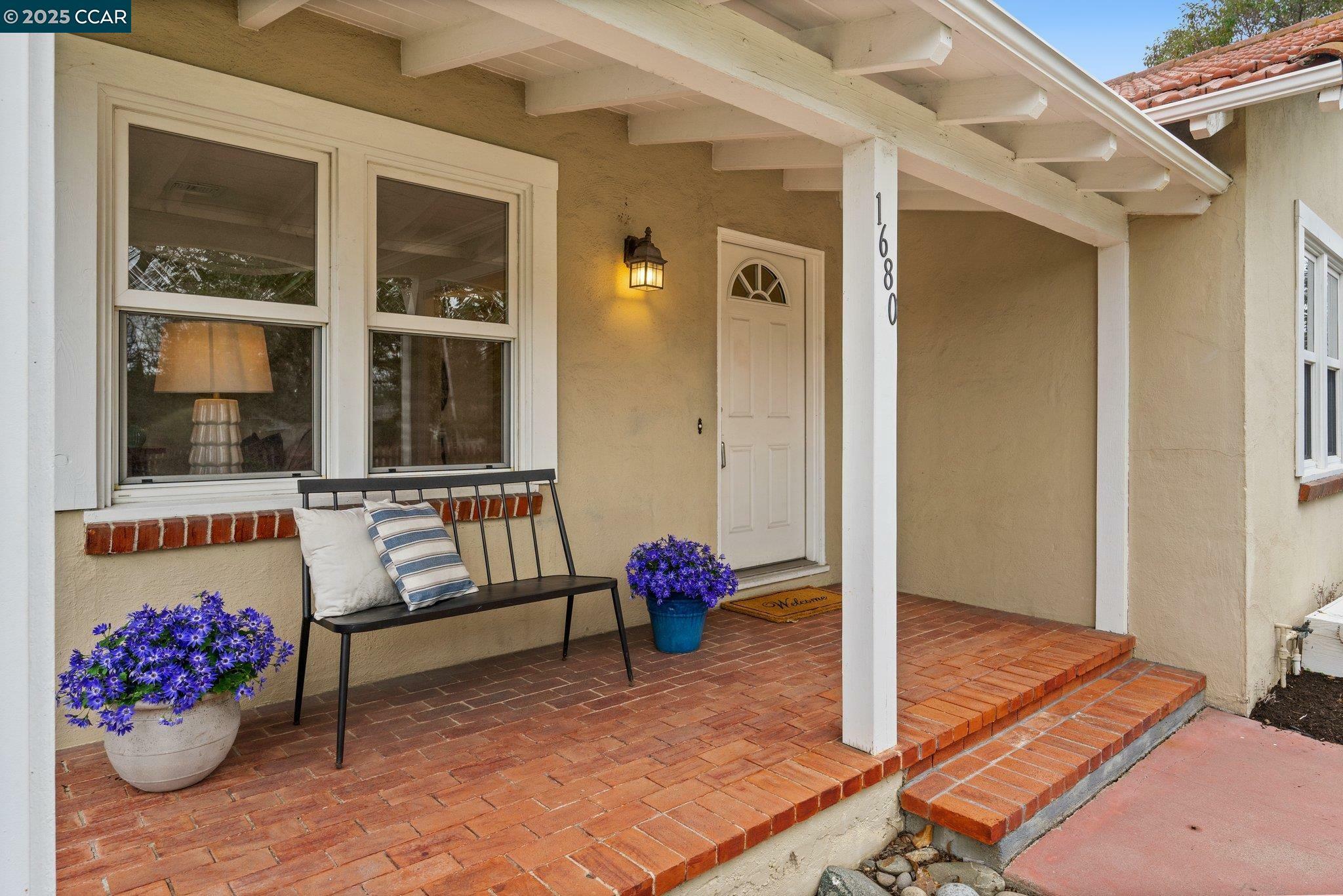 Property Photo:  1680 Newell Avenue  CA 94595 