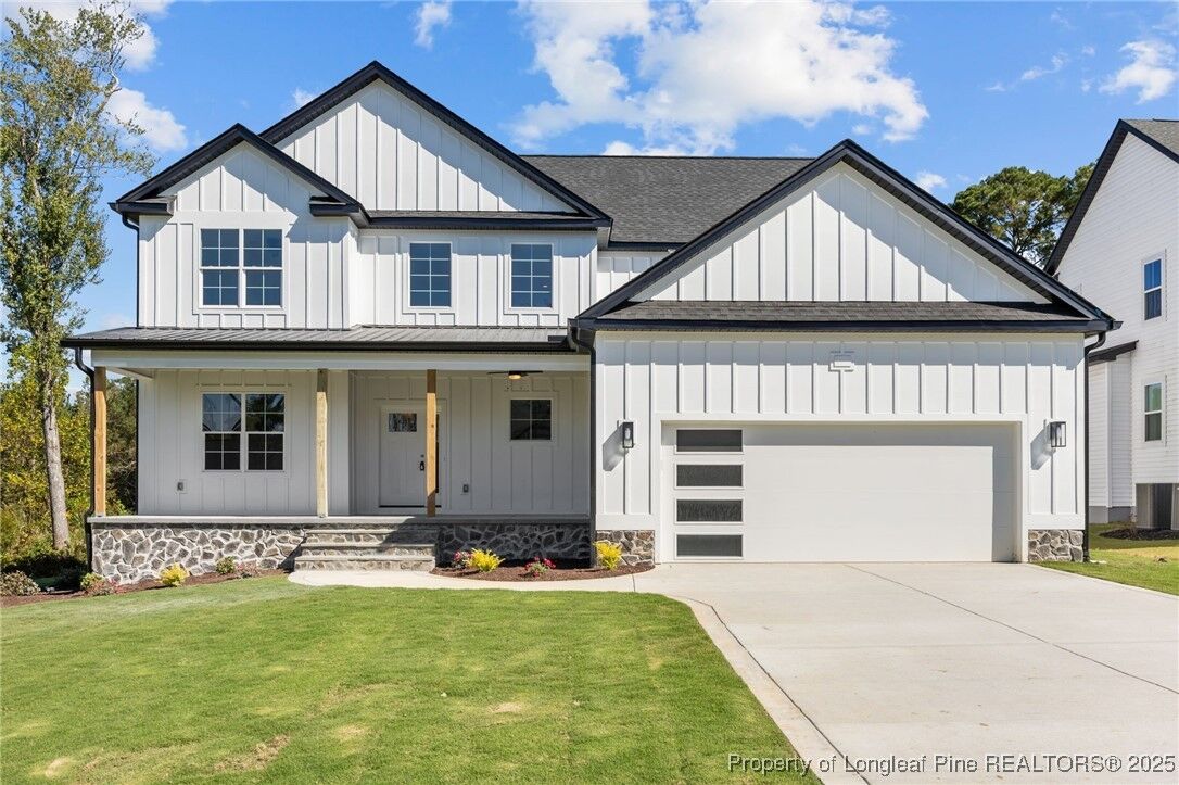 Property Photo: 411 Stable Court NC 28356