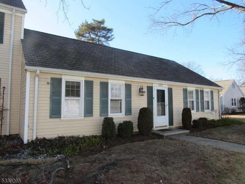 Property Photo:  122 Lowell Lane  NJ 08831 