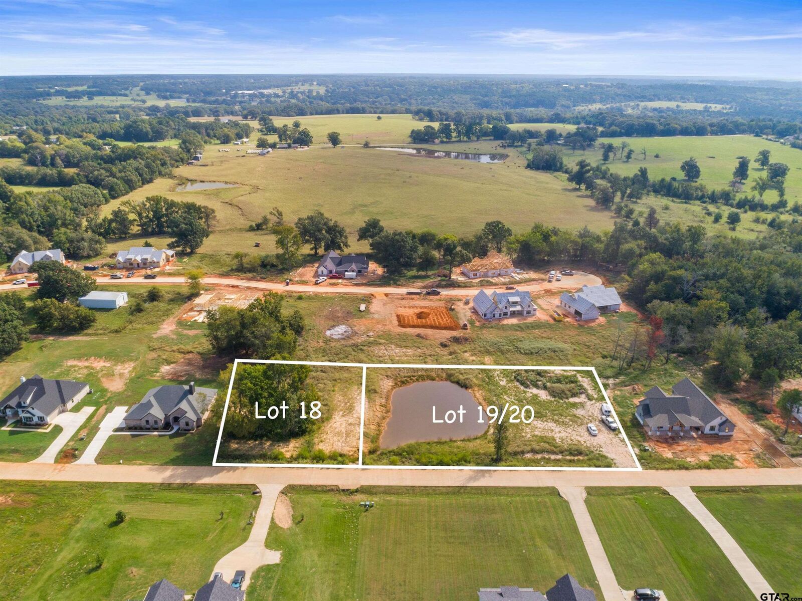Property Photo: 13986 Cedar Vista Ln TX 75704