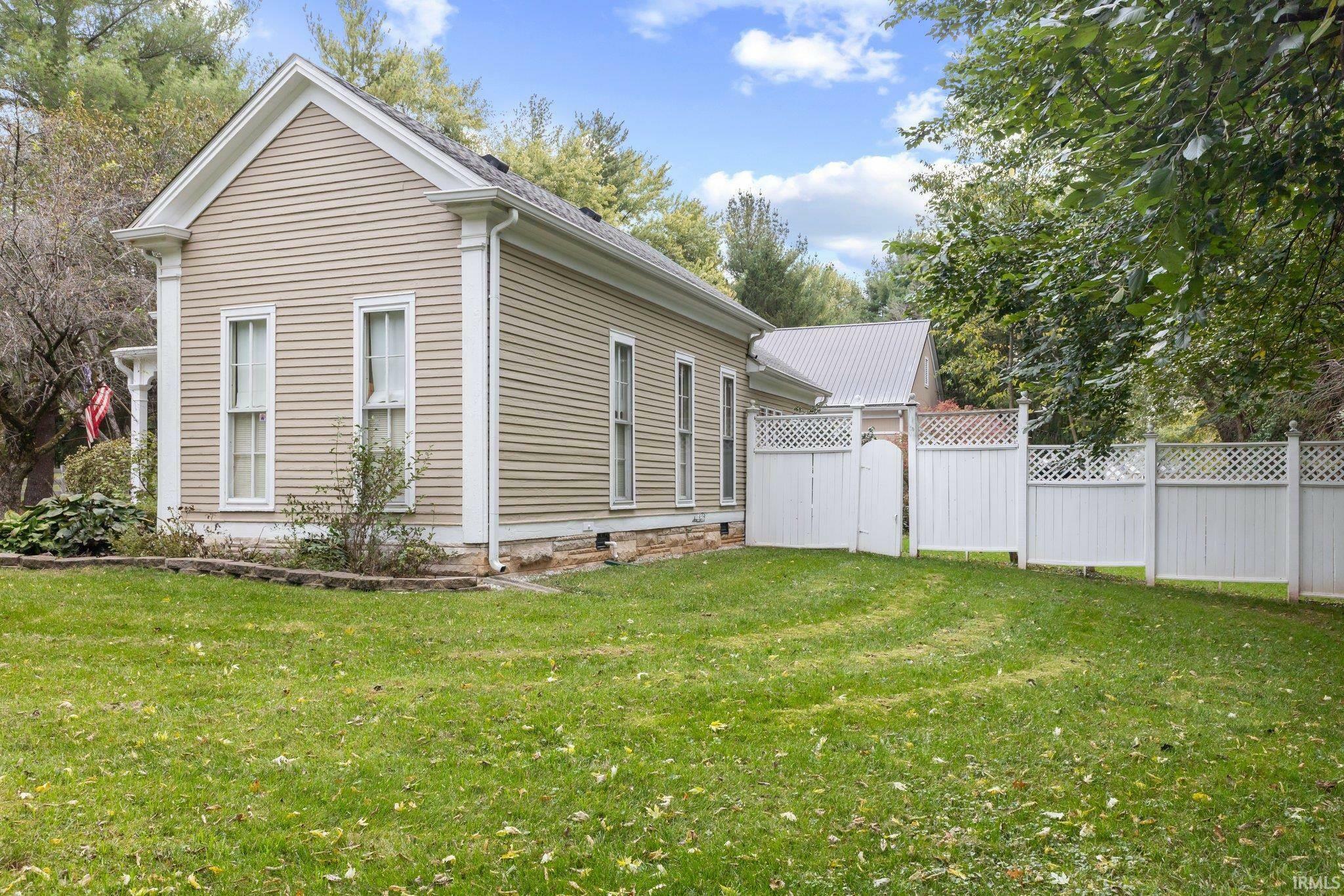 Property Photo:  3425 S Rogers Street  IN 47403-4355 