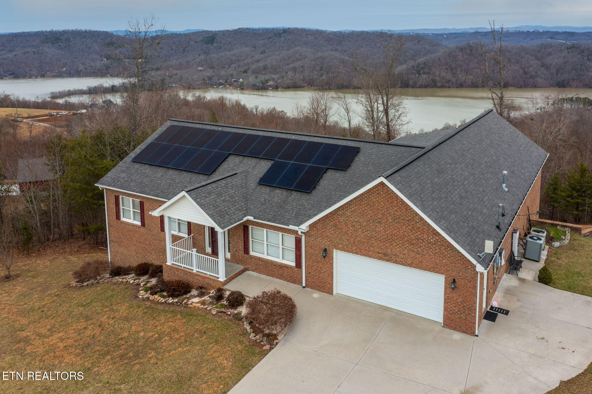 Property Photo: 364 Panoramic Drive TN 37807