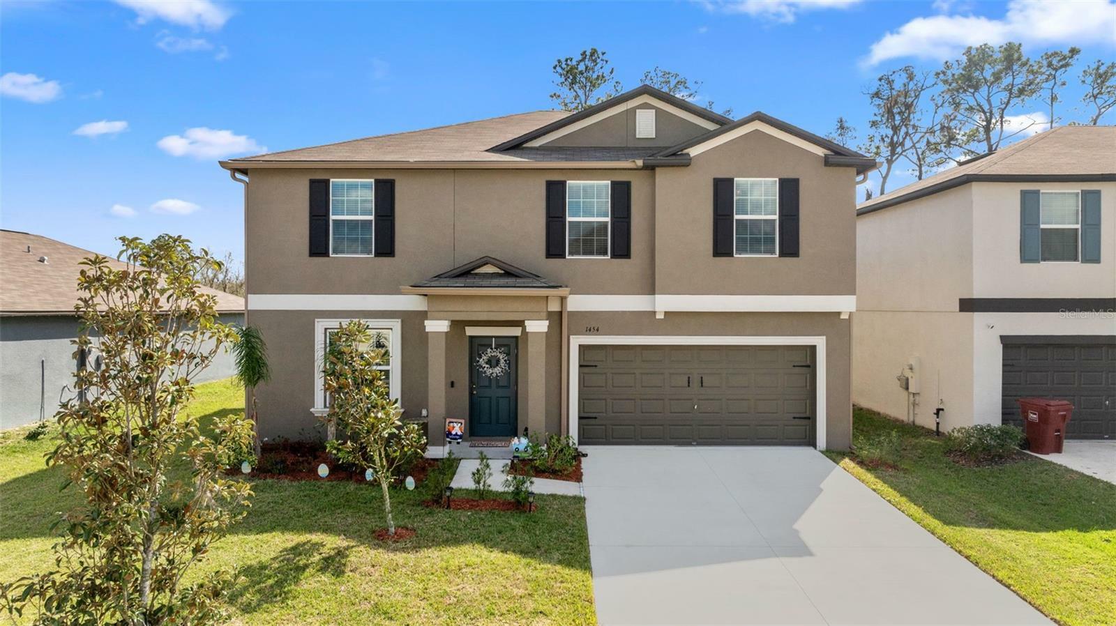 Property Photo:  1454 Tahitian Sunrise Drive  FL 33565 