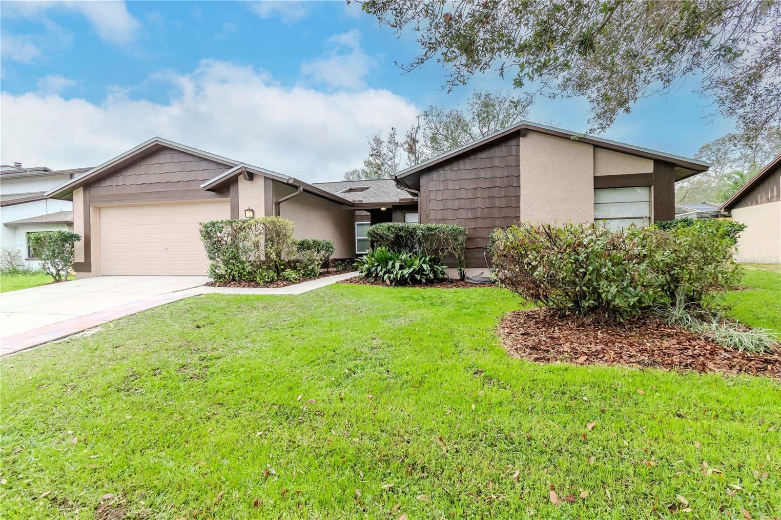 415 Bloomingfield Drive  Brandon FL 33511 photo