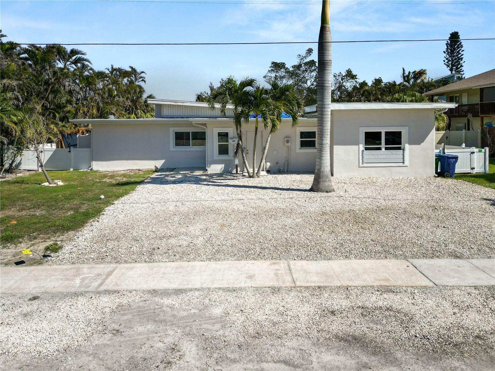 Property Photo:  6805 Holmes Boulevard  FL 34217 