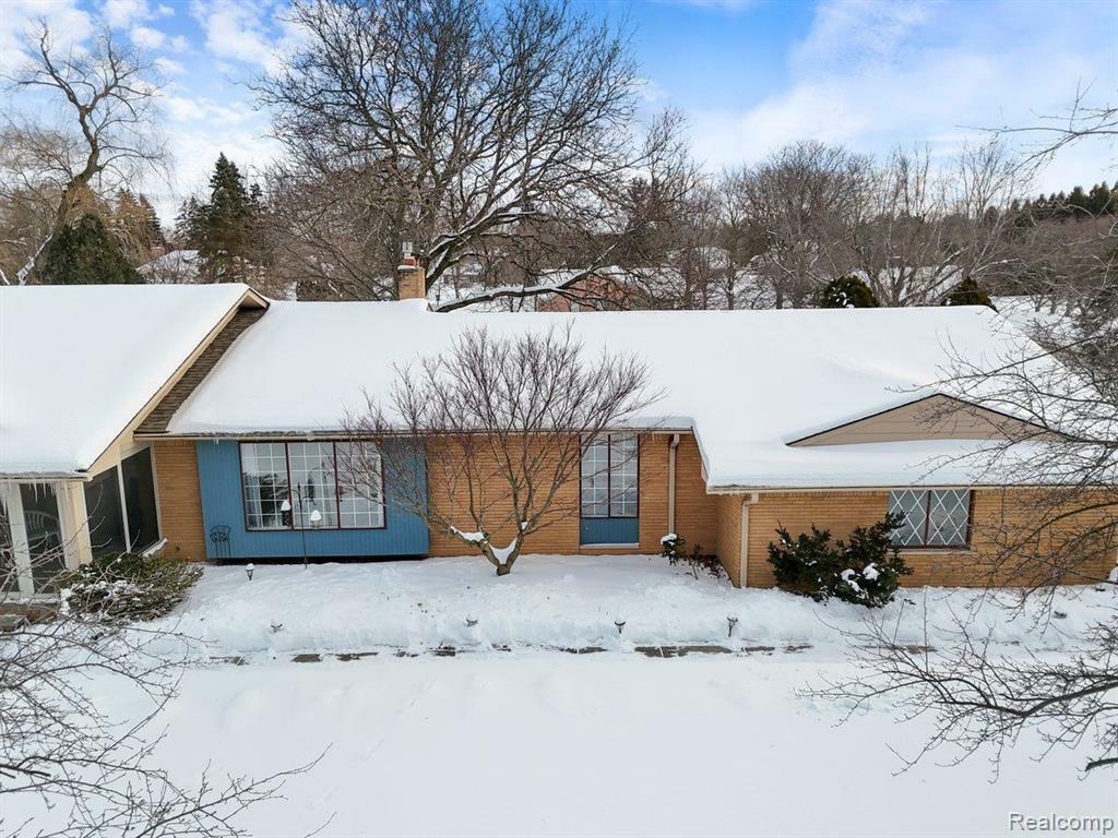 Property Photo:  68864 Wingate Drive  MI 48095 1261 