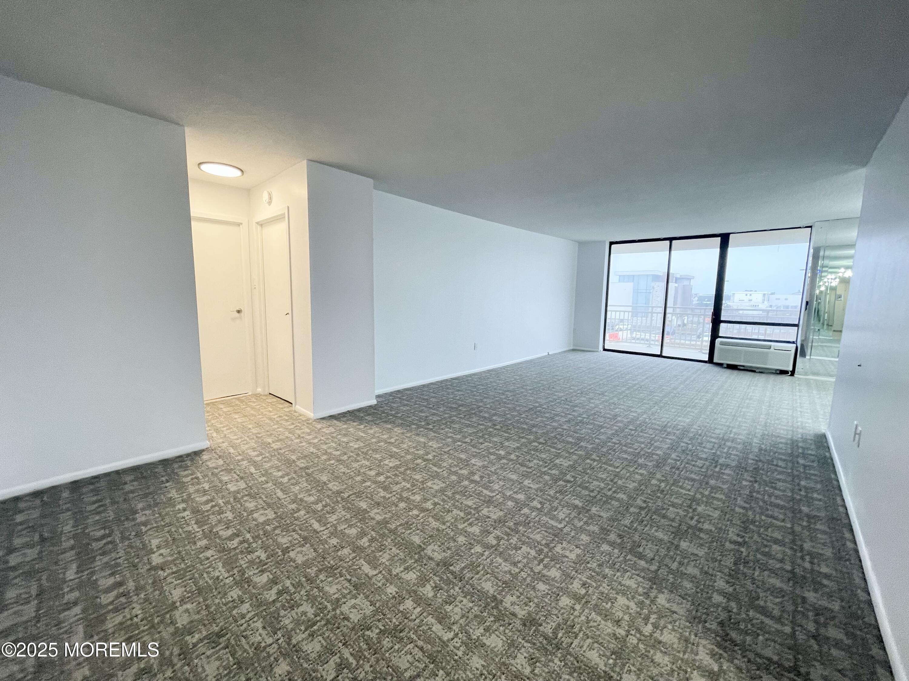 Property Photo:  787 Ocean Avenue 207  NJ 07740 