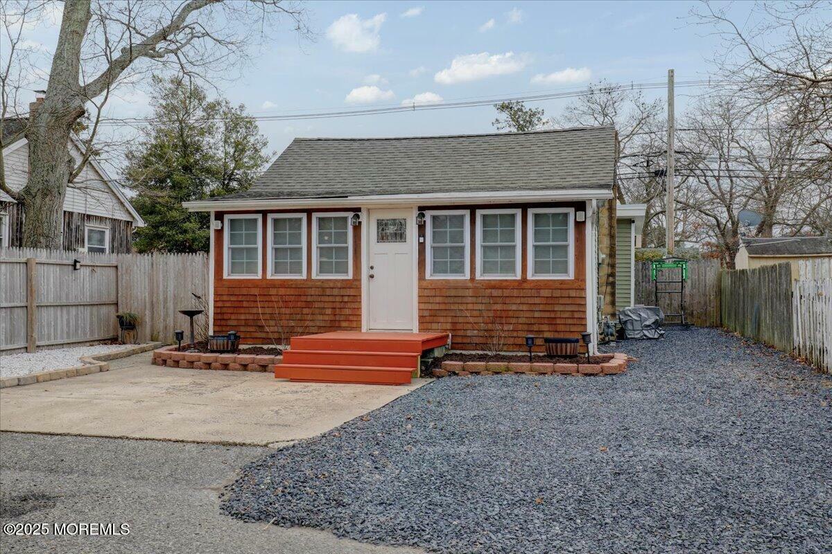Property Photo: 421 Hessler Way NJ 08723