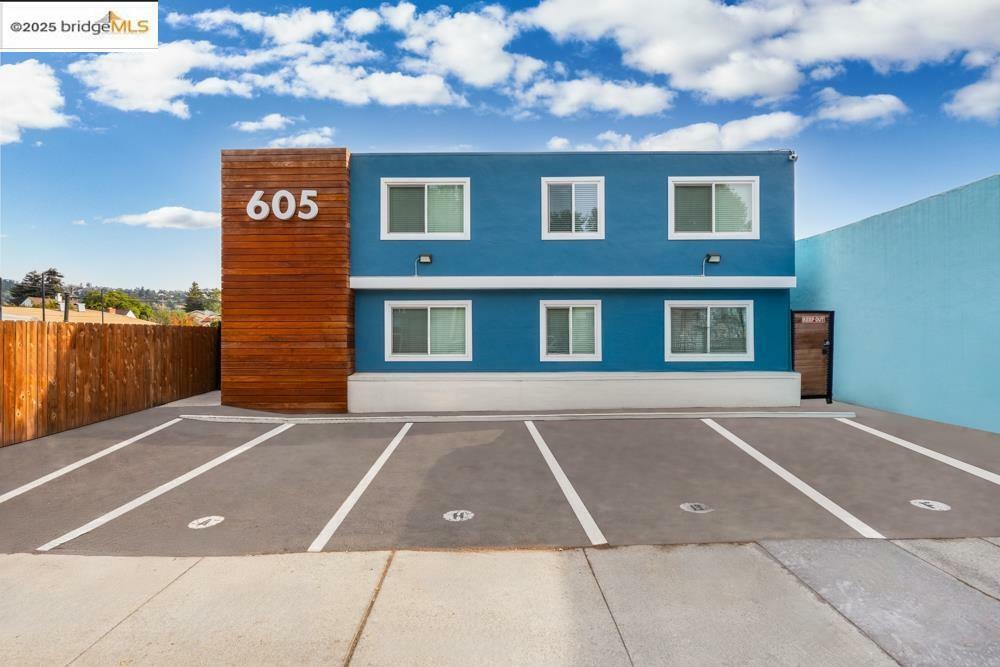 605 San Pablo Ave  Albany CA 94706 photo