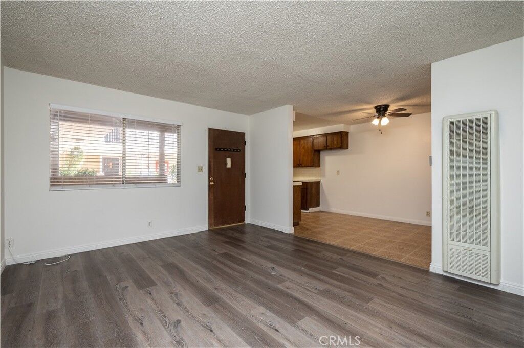 Property Photo:  2501 W Redondo Beach Boulevard 119  CA 90249 