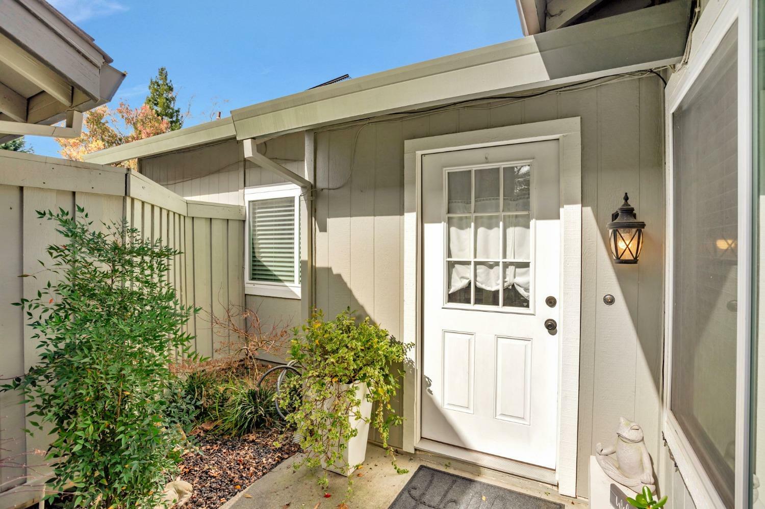 Property Photo:  2918 Pasatiempo Place  CA 95833 