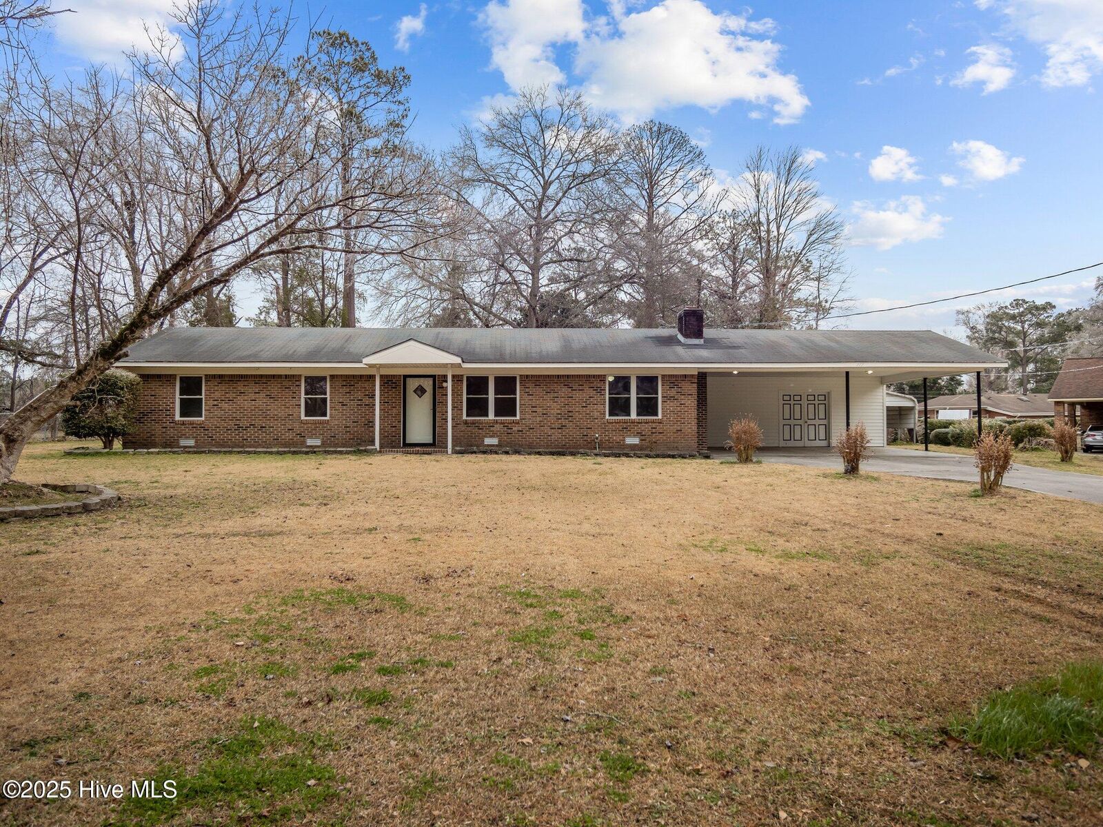 Property Photo:  117 Vera Court  NC 28540 