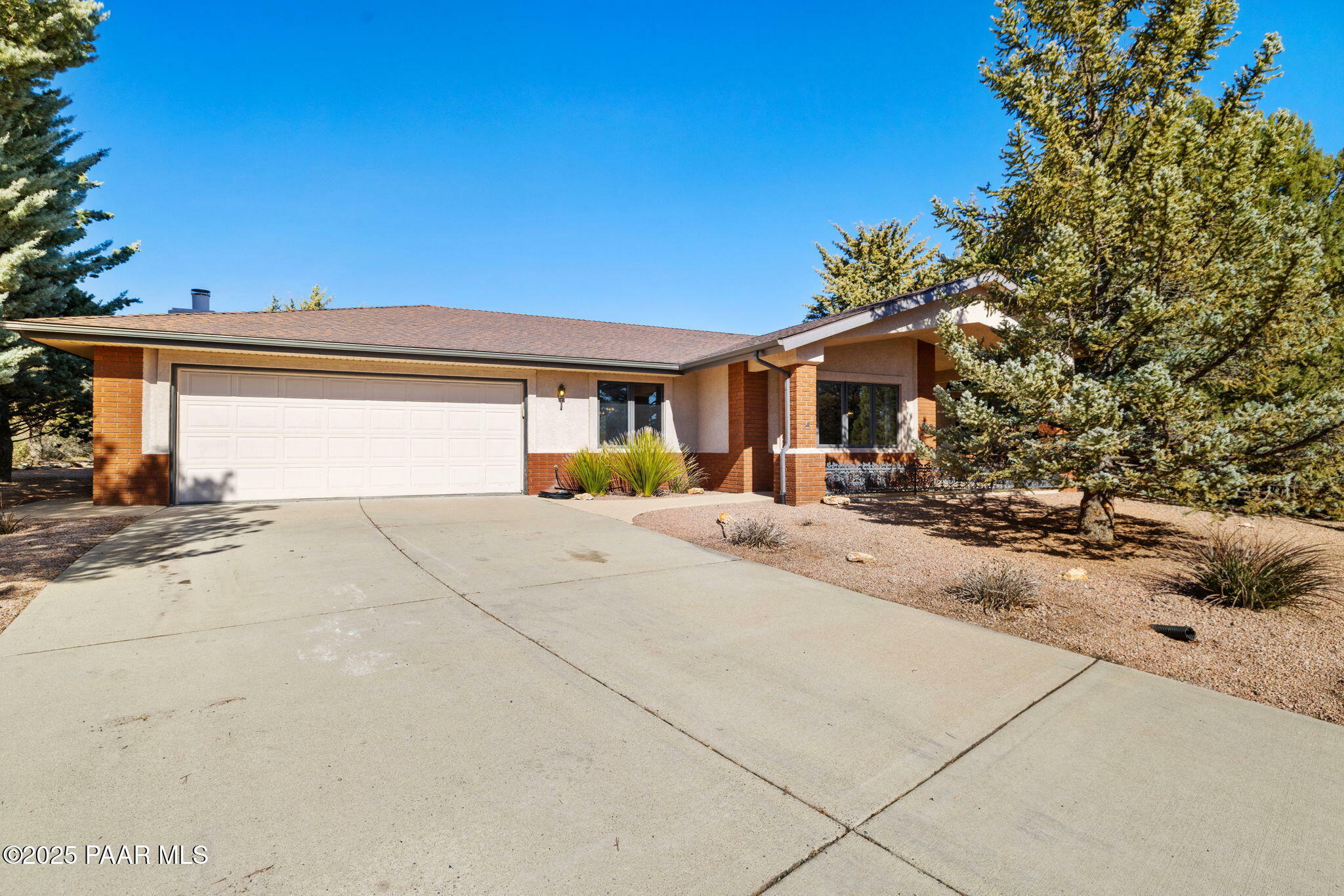 Property Photo:  3410 E Sunburst Circle  AZ 86303 