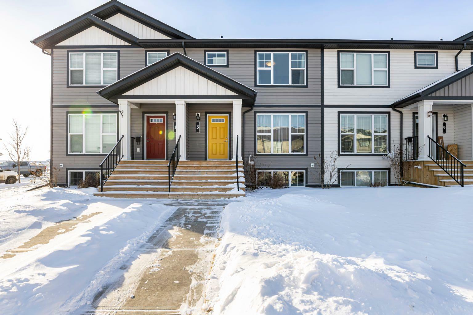 5 Arlen Close  Blackfalds AB T4M 0N2 photo