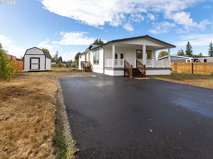 Property Photo: 8008 NE 179th St 23 WA 98604