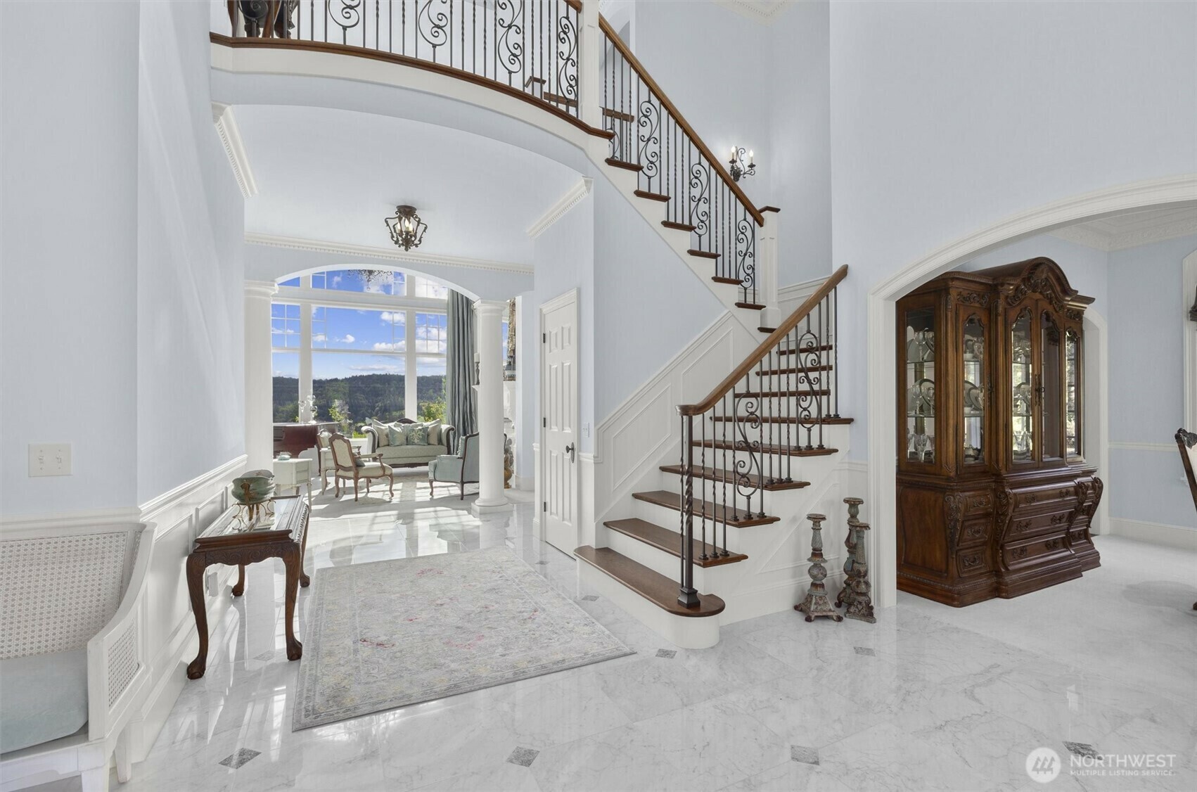 Property Photo: 33819 NE 52nd Way WA 98014