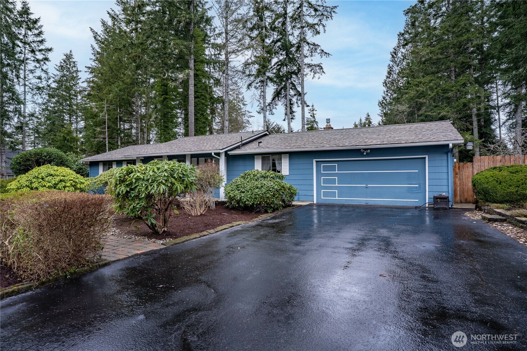 Property Photo:  380 E Mountain View Drive  WA 98524 