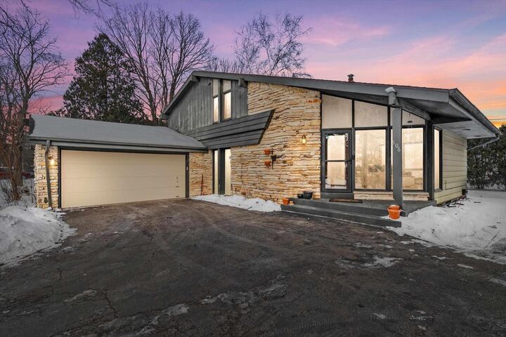 506 Carl Schurz Drive  Watertown WI 53098 photo