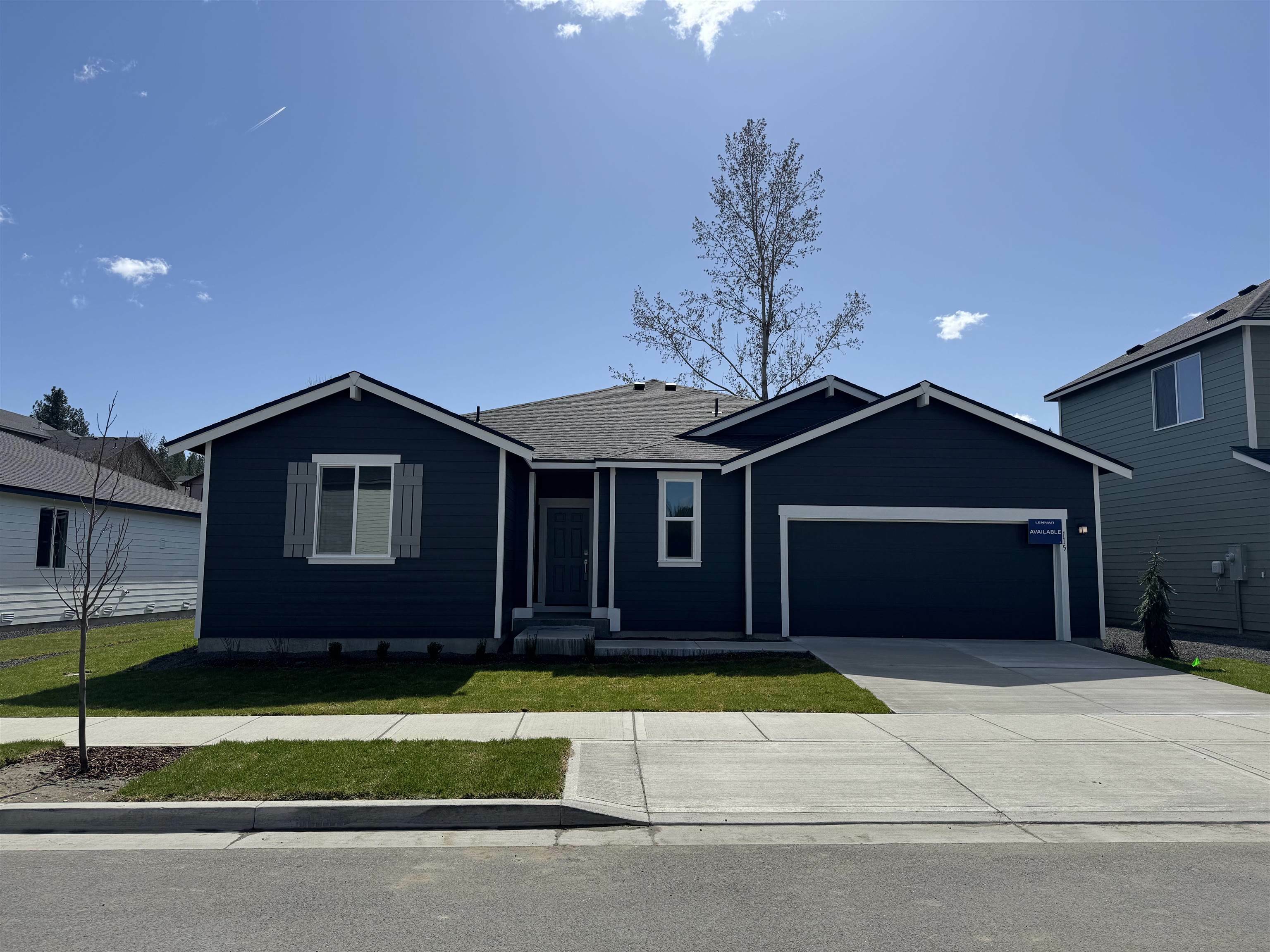 Property Photo: 115 W Pheasant Bluff Ave WA 99224