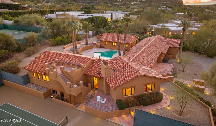 Property Photo:  5567 E McDonald Drive  AZ 85253 