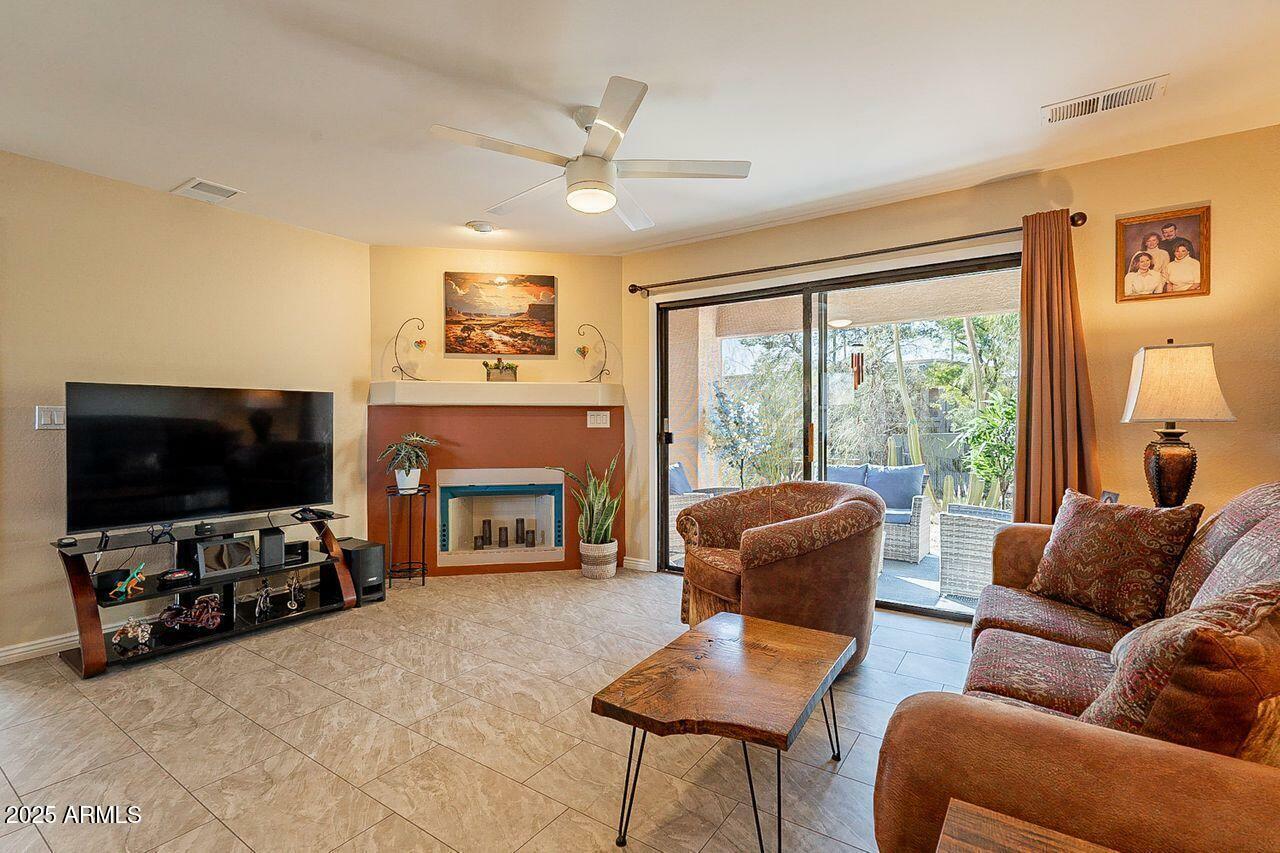 Property Photo:  14910 N Kings Way 101  AZ 85268 