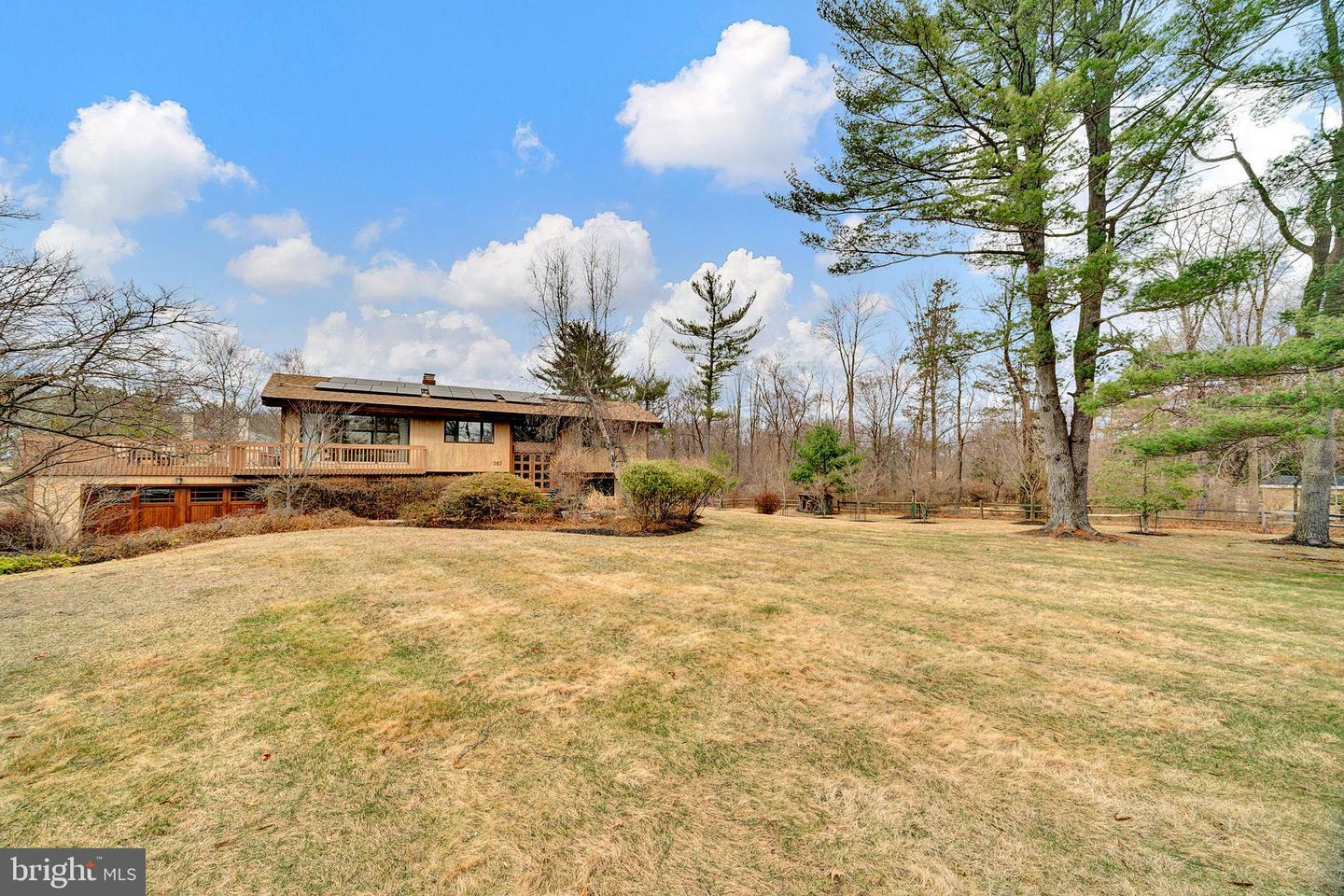 367 Herrontown Road  Princeton NJ 08540 photo