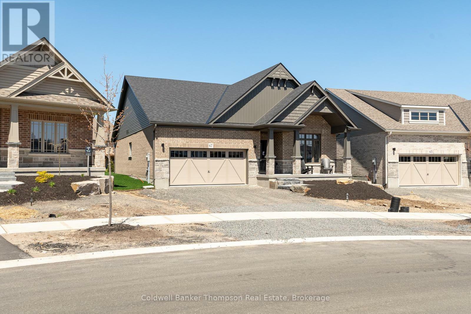 Photo de la propriété:  67 Eaglecrest Avenue  ON P1H 0G5 