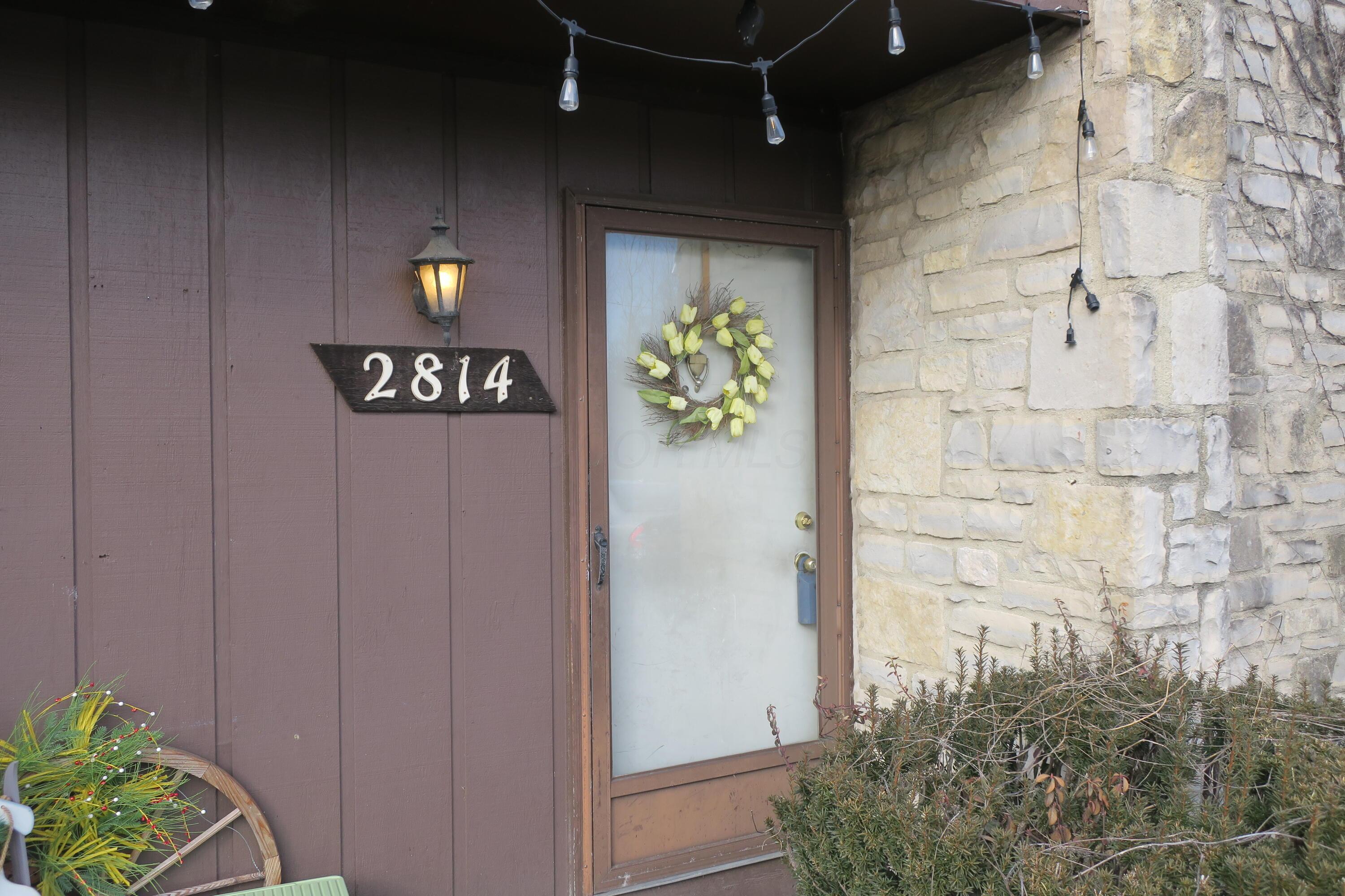 Property Photo:  2814 Stonehenge Drive  OH 43224 