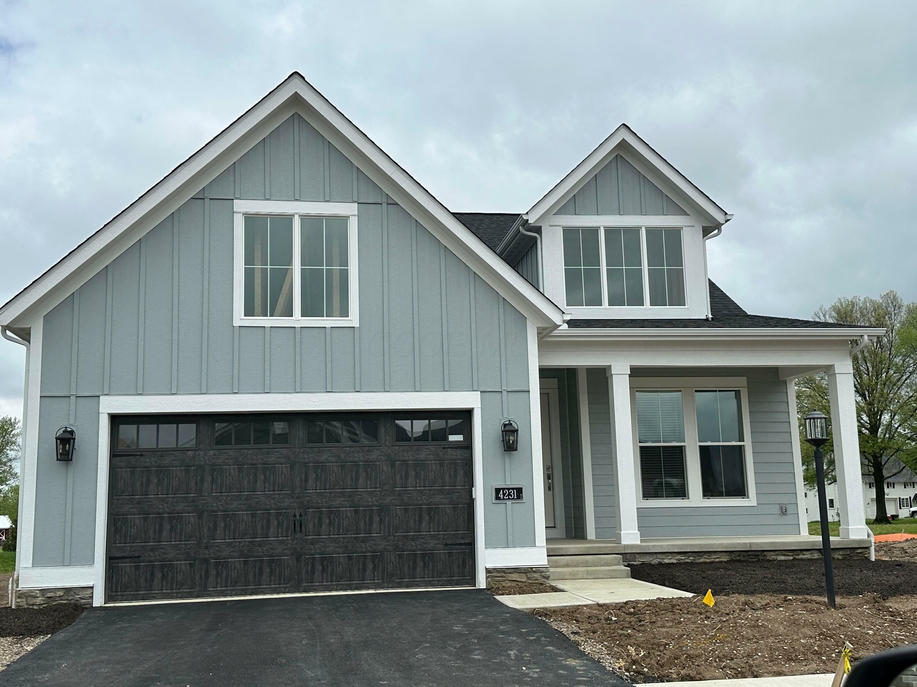 Property Photo: 4231 Laguna Loop OH 43035
