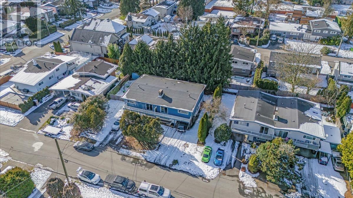 Photo de la propriété: 3523 Carlisle Street BC V3B 4M1