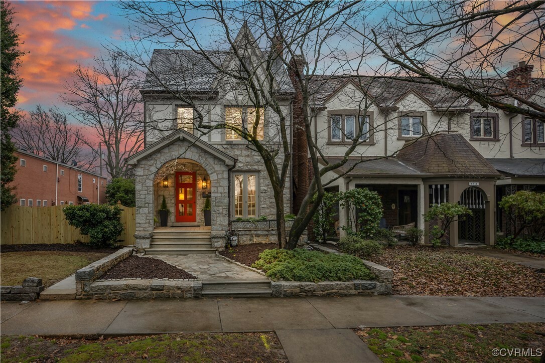 Property Photo: 3513 Grove Avenue VA 23221