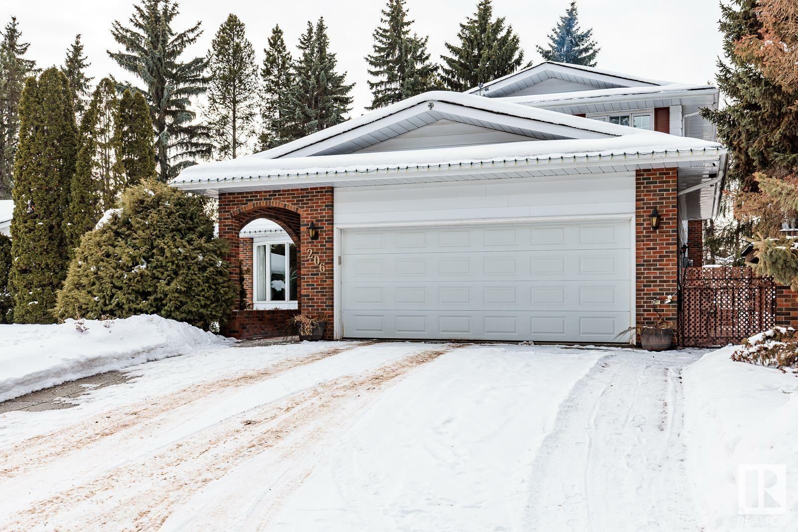 Property Photo:  206 Wolf Willow Crescent NW  AB T5T 1T2 