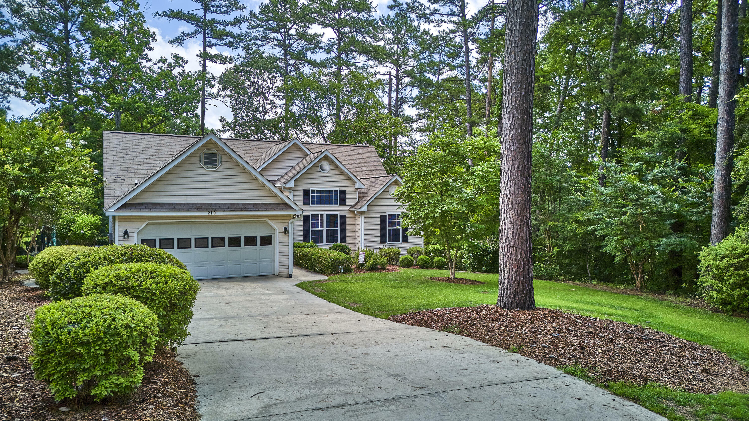 Property Photo: 219 Fairway Drive SC 29835